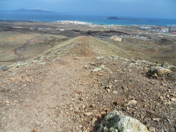 Fuerteventura - Pfad zum Gipfel des Bayuyos, Zementwerk, Corralejo, Isla de Lobos, Lanzarote
